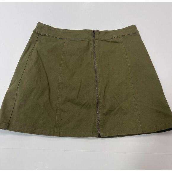 Forever 21 Dresses & Skirts - Forever21 Green/brown Zip Mini Skirt Juniors Sz Medium